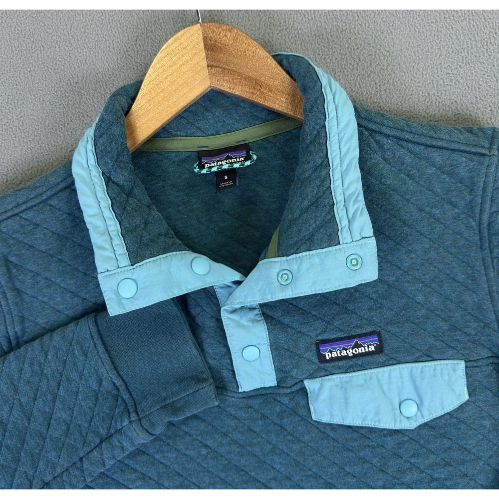 Patagonia Blue Quilted Women's Sweater